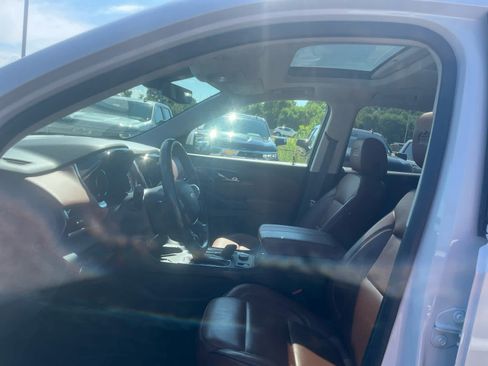 Used 2019 Chevrolet Traverse High Country w/ LPO, Floor Liner Package AWD/4WD image 8