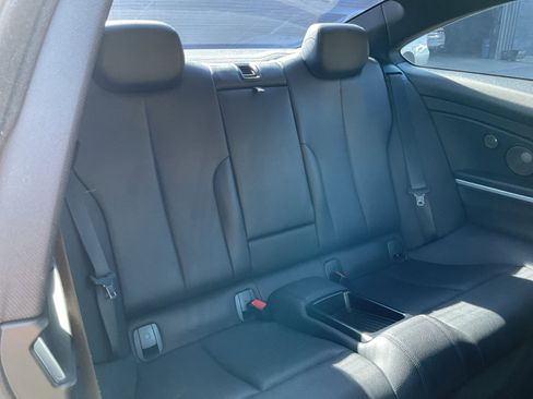 Used 2020 BMW 440i Coupe w/ M Sport Package image 21