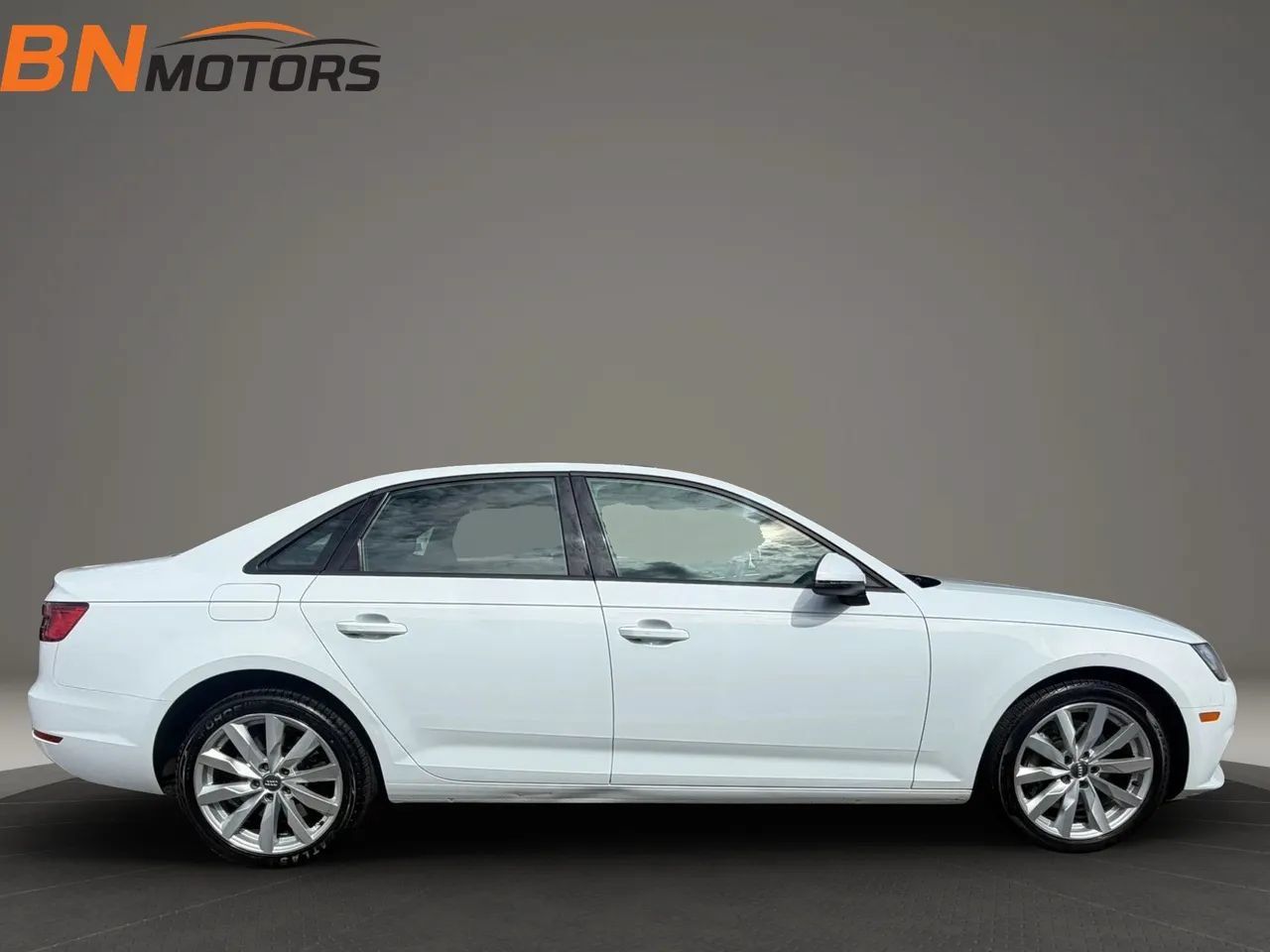 Used 2017 Audi A4 2.0T Premium w/ Convenience Package AWD/4WD image 5