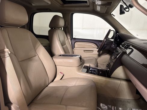 Used 2014 GMC Yukon Denali image 28