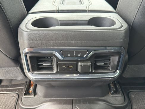 Used 2021 GMC Sierra 1500 AT4 w/ Technology Package AWD/4WD image 29