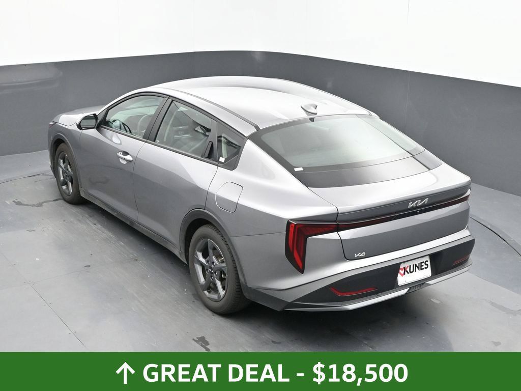 Used 2025 Kia K4 FWD image 35