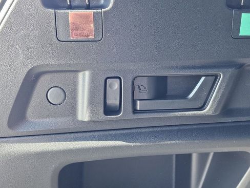 New 2026 Subaru Outback Premium AWD/4WD image 12