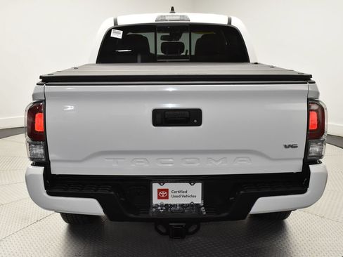 Used 2023 Toyota Tacoma TRD Sport AWD/4WD image 6