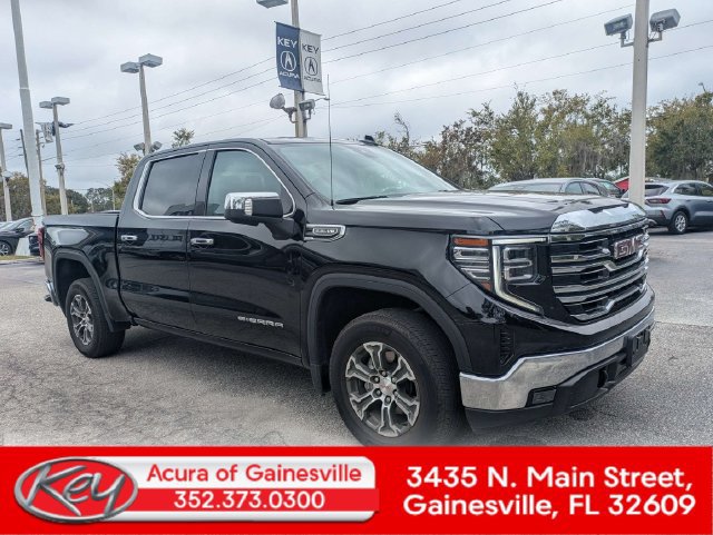 Used 2025 GMC Sierra 1500 SLT AWD/4WD image 1