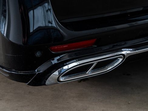 Used 2020 Mercedes-Benz Metris Passenger image 24