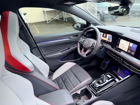 Used 2023 Volkswagen GTI Autobahn image 11