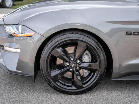 Certified 2022 Ford Mustang GT w/ Black Accent Package image 9