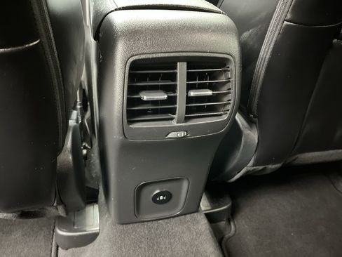 Certified 2024 Ford Escape Platinum AWD/4WD image 13