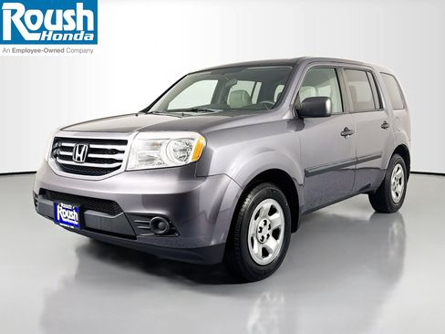 Used 2015 Honda Pilot LX image 1