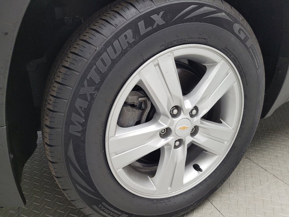 Used 2020 Chevrolet Trax LT w/ LT Convenience Package AWD/4WD image 31