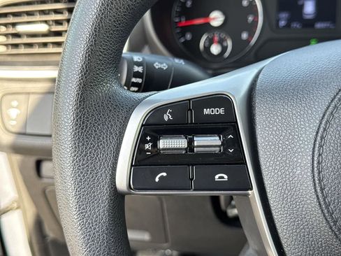 Used 2020 Kia Sorento AWD V6 image 22