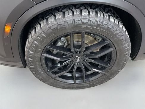 Used 2020 Cadillac XT6 Premium Luxury image 36