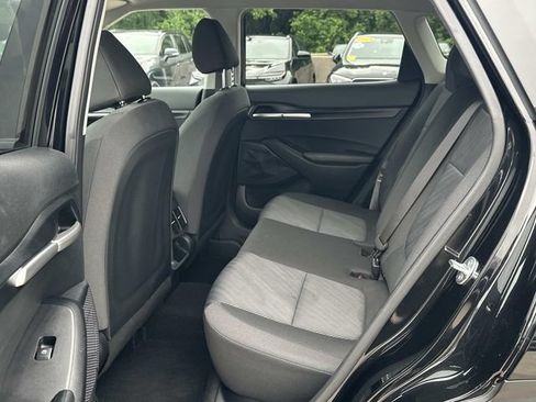 Used 2025 Kia Seltos LX AWD/4WD image 17