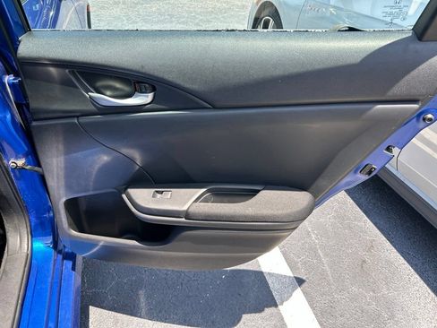 Used 2019 Honda Civic EX image 43