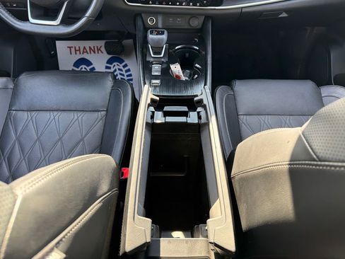 Used 2023 Nissan Rogue Platinum w/ Platinum Premium Package image 30