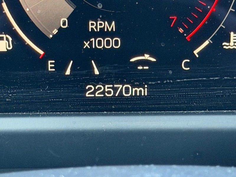 Used 2024 GMC Acadia Elevation w/ Black Edition AWD/4WD image 21