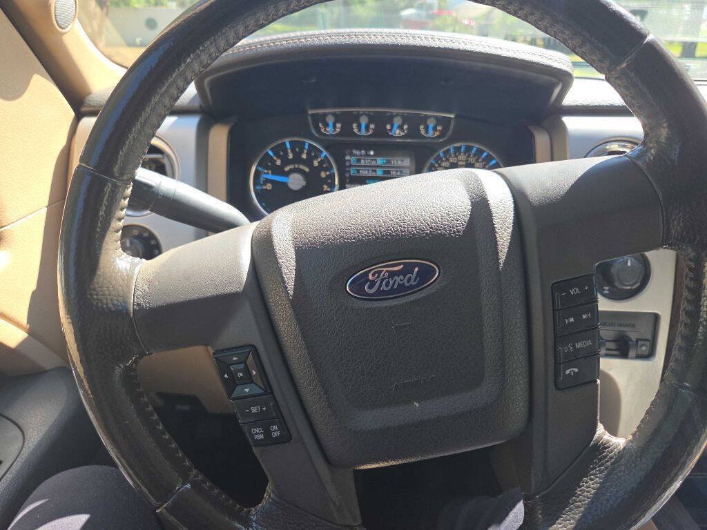 Used 2013 Ford F150 Lariat w/ Luxury Equipment Group RWD image 36