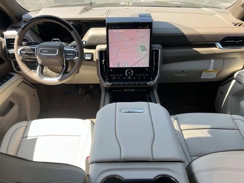 New 2026 GMC Yukon Denali w/ Advanced Technology Package AWD/4WD image 13