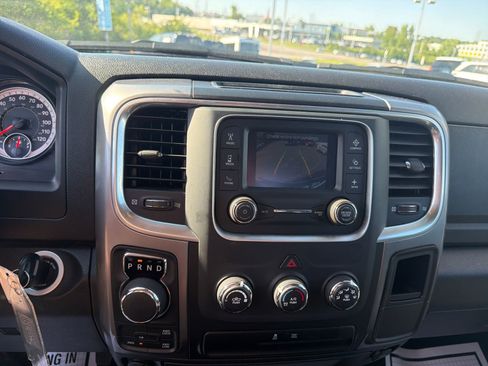 Used 2024 RAM 1500 Classic SLT AWD/4WD image 15