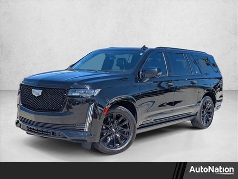 Used 2023 Cadillac Escalade ESV Sport Platinum w/ LPO, ONYX Package AWD/4WD image 1