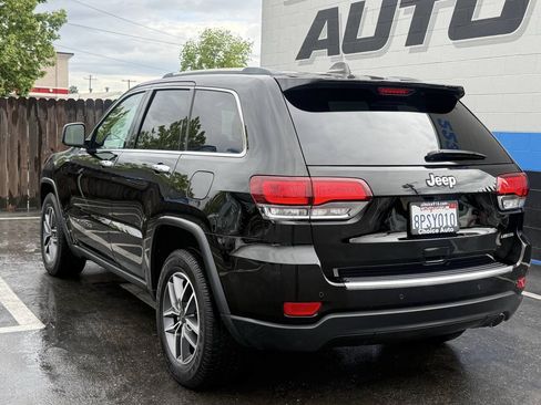 Used 2020 Jeep Grand Cherokee Limited w/ Luxury Group II RWD image 3