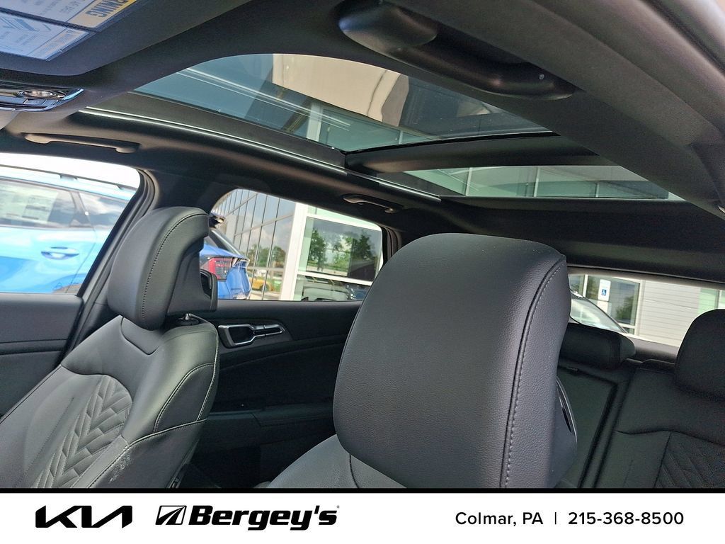 Certified 2026 Kia Sportage X-Line w/ X-Line Technology Package AWD/4WD image 17