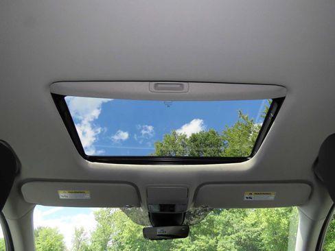 New 2026 Honda Odyssey EX-L image 25