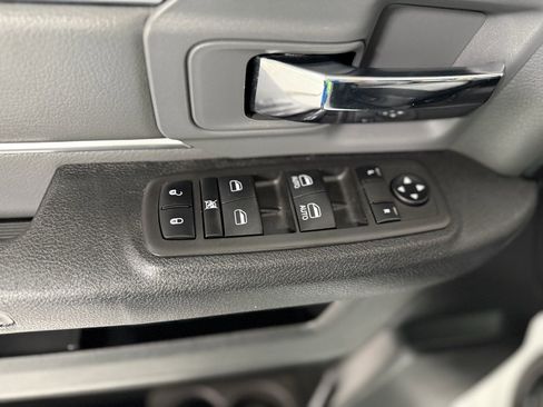 Used 2024 RAM 1500 Classic SLT image 12