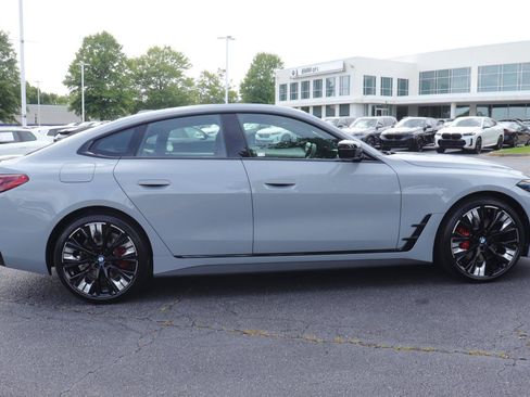 New 2026 BMW 430i w/ M Sport Package RWD image 8