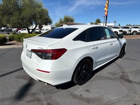 Used 2024 Honda Civic Sport image 4