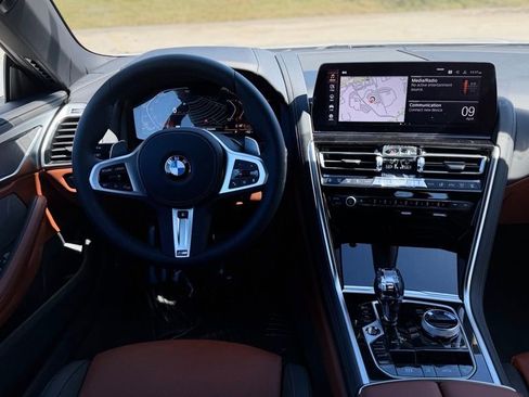 New 2026 BMW 840i xDrive Convertible w/ Comfort Seating Package AWD/4WD image 10