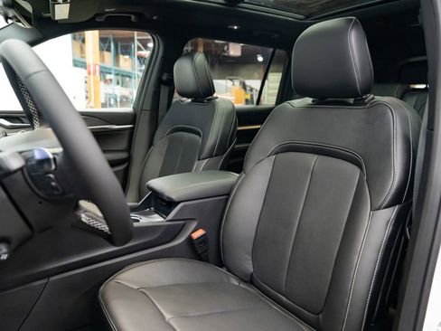 New 2026 Jeep Grand Cherokee L Limited image 25