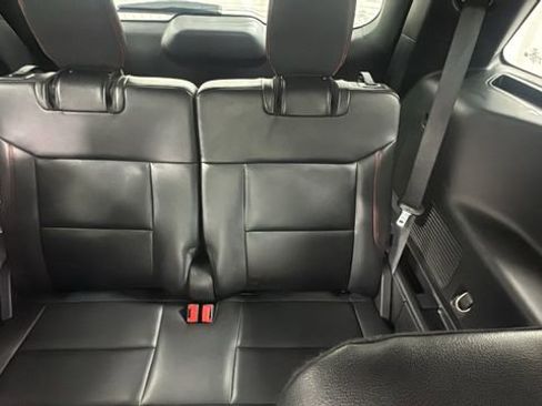 Used 2023 Ford Explorer ST-Line w/ Class IV Trailer Tow Package image 15