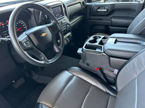 Certified 2024 Chevrolet Silverado 2500 Custom w/ Custom Value Package AWD/4WD image 10
