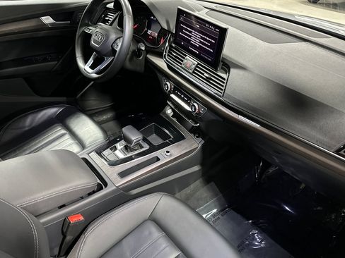 Used 2023 Audi Q5 2.0T Premium w/ Convenience Package AWD/4WD image 15