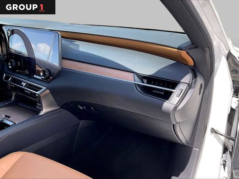 Used 2024 Lexus RX 350 Premium w/ Accessory Package (Z1) FWD image 16