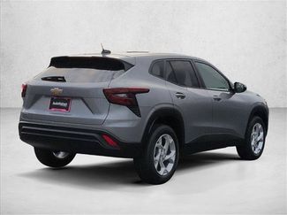 New 2026 Chevrolet Trax LS w/ LS Convenience Package FWD video 2