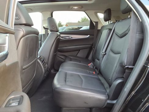 Used 2017 Cadillac XT5 Luxury w/ Driver Awareness Package image 25