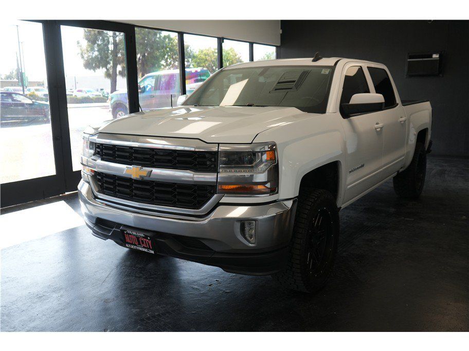 Used 2017 Chevrolet Silverado 1500 LT w/ All Star Edition RWD image 3