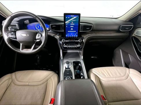 Used 2021 Ford Explorer Platinum w/ Equipment Group 601A image 15