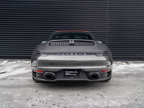 Certified 2022 Porsche 911 Targa 4 image 30
