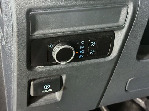 Used 2023 Ford Expedition Max XL RWD image 6