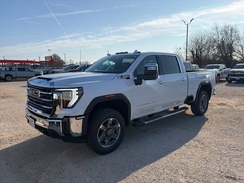 New 2026 GMC Sierra 2500 SLT w/ SLT Premium Package image 2