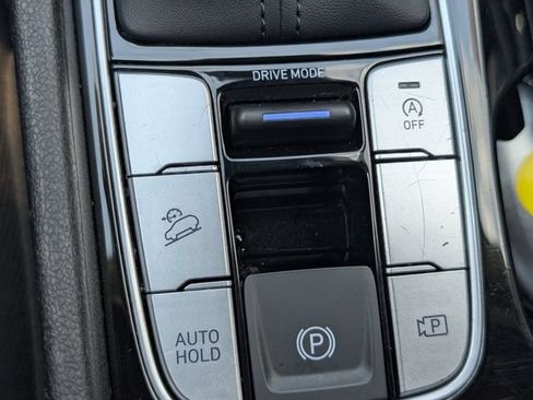 Used 2025 Hyundai Tucson SEL FWD image 23