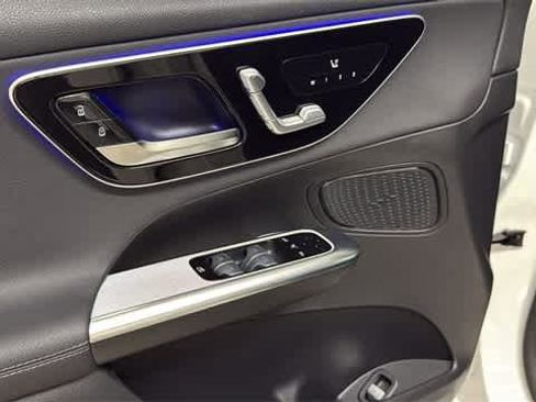 Certified 2025 Mercedes-Benz GLC 300 4MATIC image 14