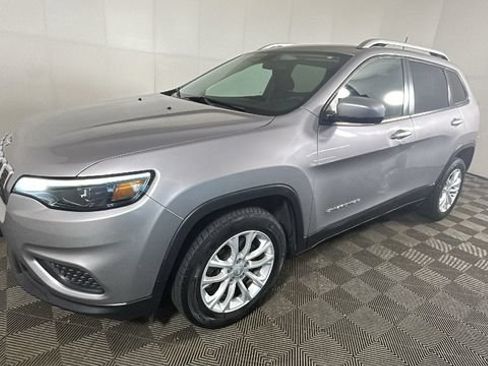 Used 2020 Jeep Cherokee Latitude FWD image 6