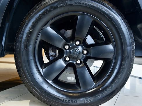 Used 2020 RAM 1500 Classic Warlock w/ Luxury Group AWD/4WD image 13