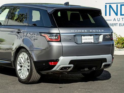 Used 2020 Land Rover Range Rover Sport HSE image 10