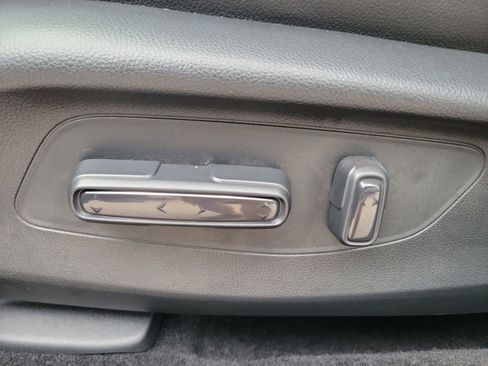 Used 2025 Honda HR-V EX-L image 23